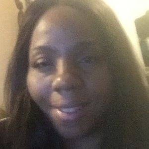 Meet your Posher, Selida